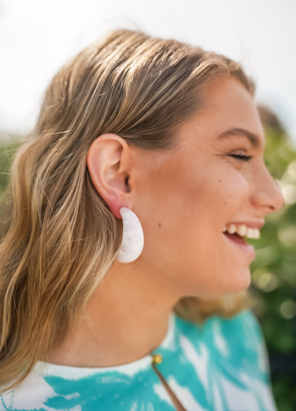 6368 Jojo Hoop - White Shell