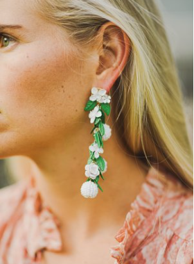 6905 Living Leaf Dangle- Green