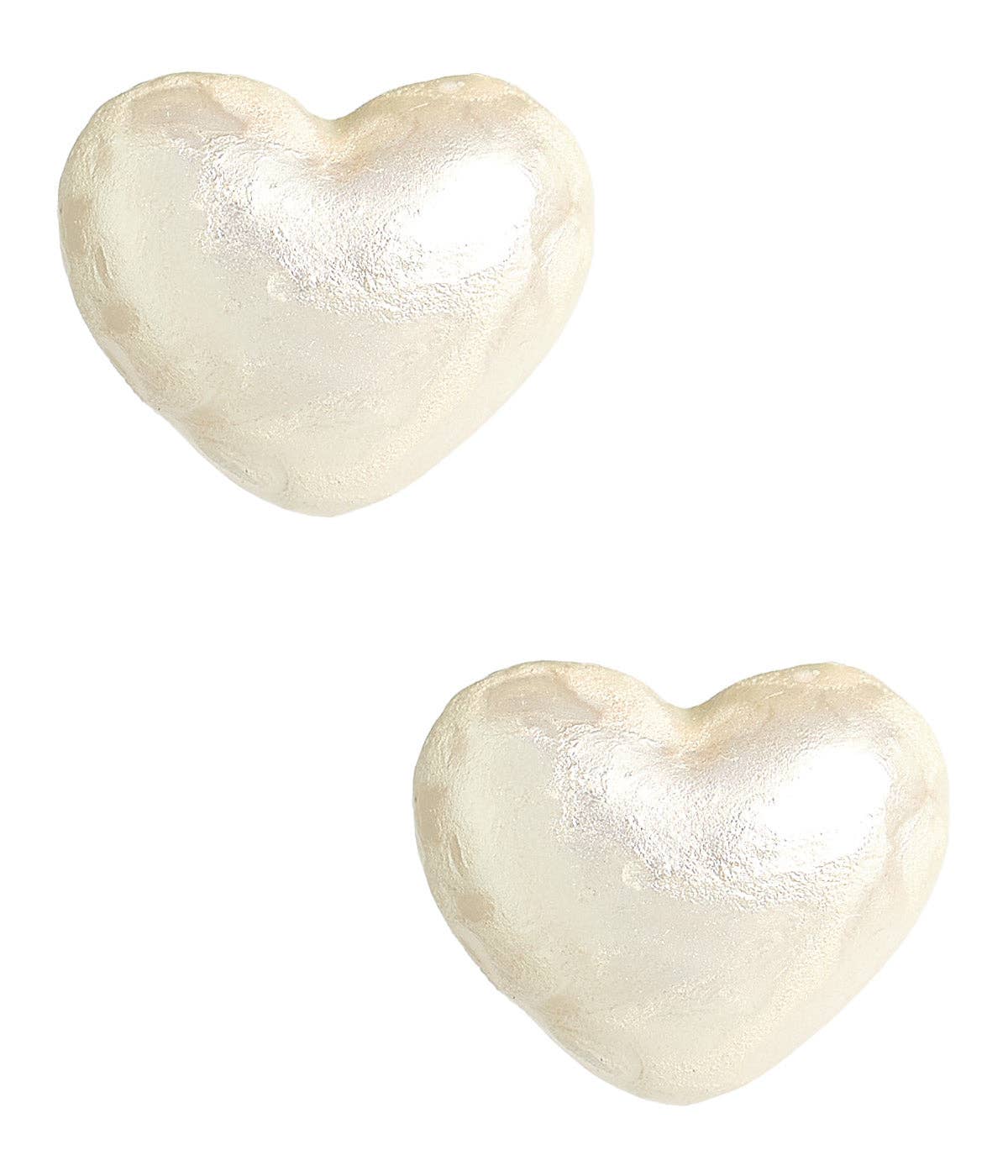 Lainey Pearl Heart Studs- Small