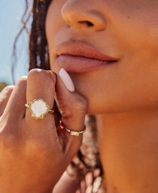 Brynne Shell Band Ring