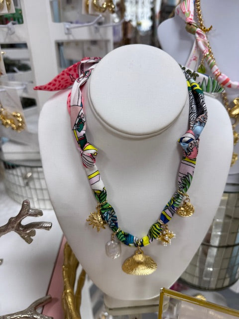 5 Charm Shell Twilly
