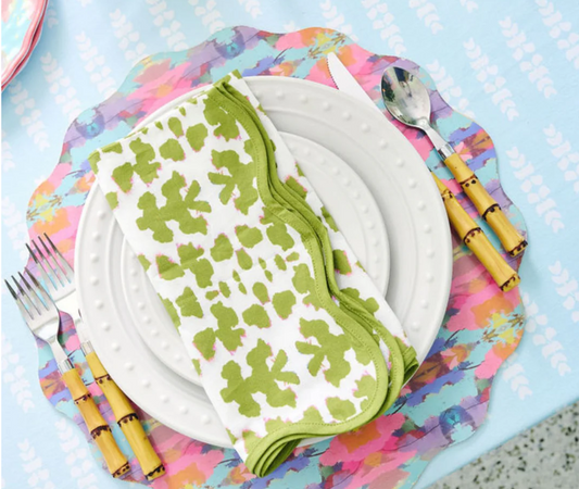 Chintz Green Scalloped Dinner Napkins SO4