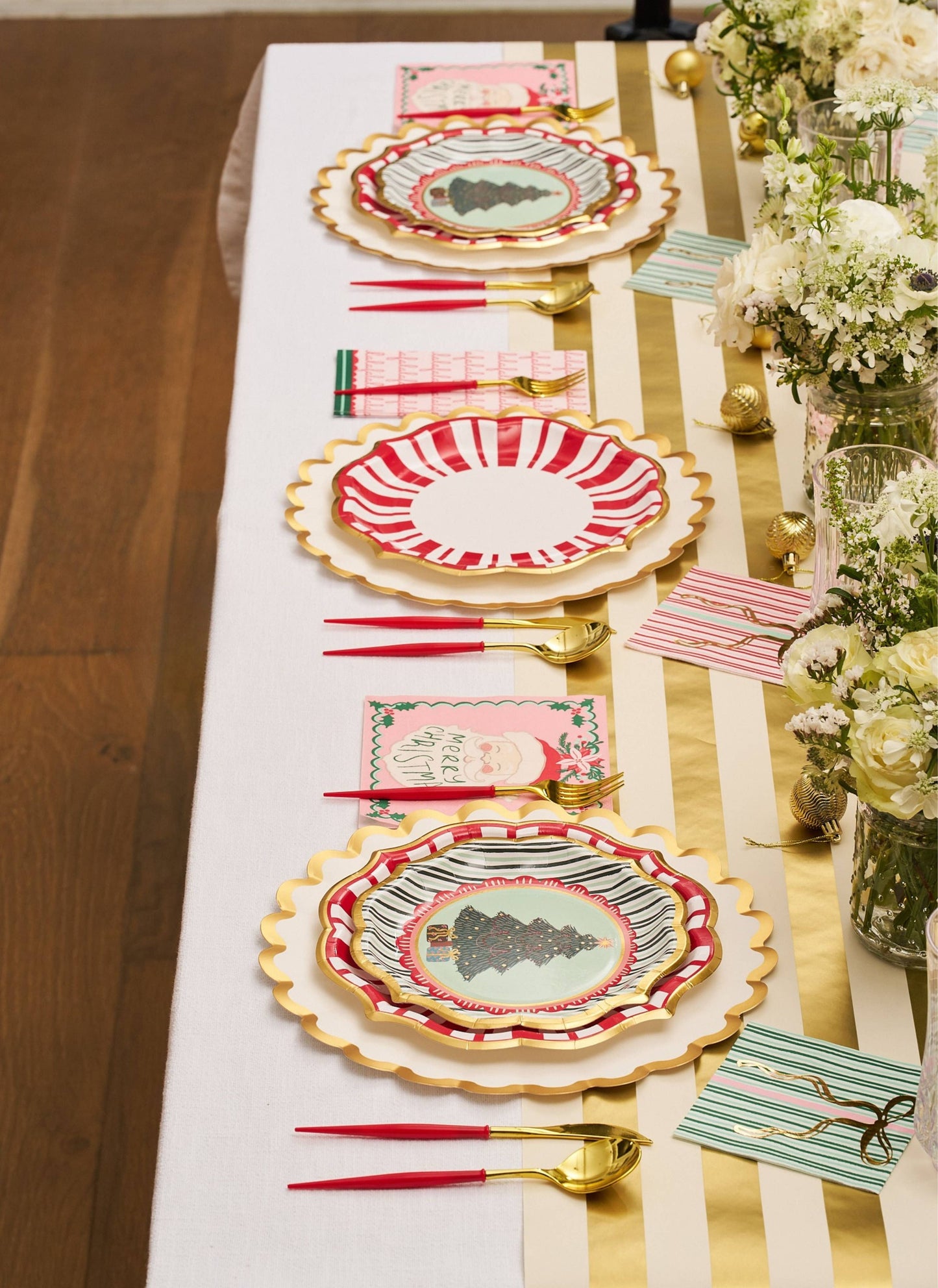 Tis the Season Salad Plates/8pk