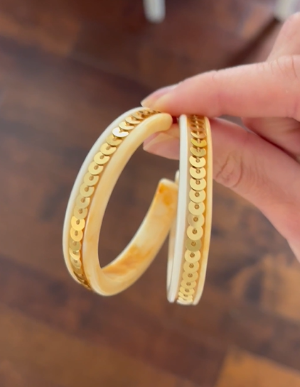 Shimmer Hoop Large - Creamy Tortoise