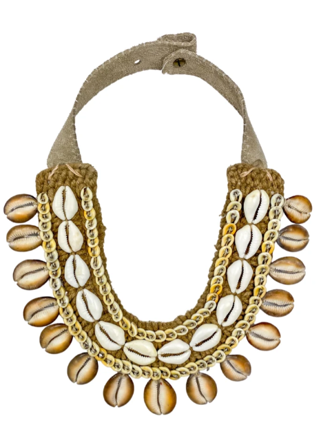 6219 Cowrie Collar Necklace Edition 13