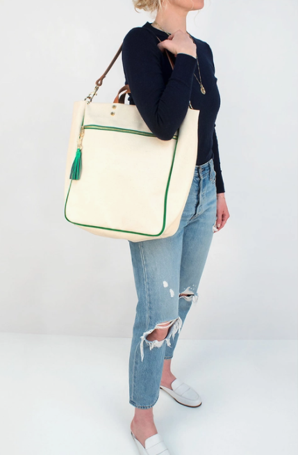 6337 Parker Grass Canvas Tote